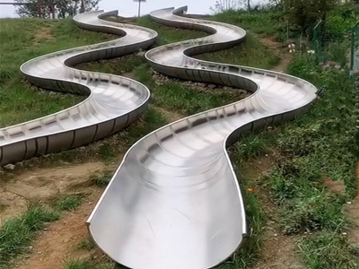 山西不銹鋼S滑梯